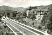 Ossiacher Zeile mit Krankenhaus - Ossiacher Zeile - alte historische Fotos Ansichten Bilder Aufnahmen Ansichtskarten 