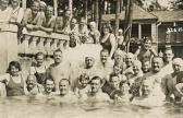 Warmbad Villach,  Badefreuden in der Therme - alte historische Fotos Ansichten Bilder Aufnahmen Ansichtskarten 
