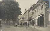 8. Mai Platz - Richtung Hauptplatz - Oesterreich - alte historische Fotos Ansichten Bilder Aufnahmen Ansichtskarten 