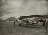 Villach - Flugplatz (im Hintergrund Bleiberg) - Kärnten - alte historische Fotos Ansichten Bilder Aufnahmen Ansichtskarten 