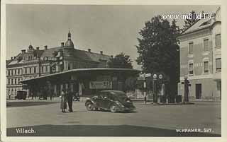Hans Gasser Platz mit Tankstelle und Oldtimer - Hans-Gasser-Platz - alte historische Fotos Ansichten Bilder Aufnahmen Ansichtskarten 