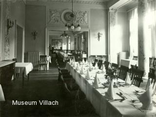 Im Speisesaal, um 1912 - Villach - alte historische Fotos Ansichten Bilder Aufnahmen Ansichtskarten 