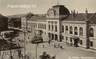 Bahnhof St. Pölten und Straßenbahn - Niederösterreich - alte historische Fotos Ansichten Bilder Aufnahmen Ansichtskarten 