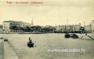 Grado, Landungsplatz - Italien - alte historische Fotos Ansichten Bilder Aufnahmen Ansichtskarten 