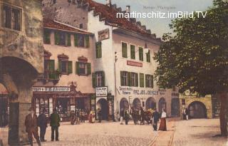 Meran, Pfarrplatz - Italien - alte historische Fotos Ansichten Bilder Aufnahmen Ansichtskarten 