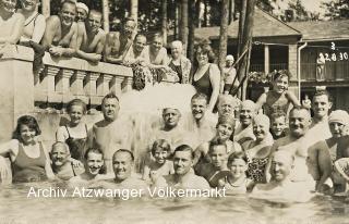 Warmbad Villach,  Badefreuden in der Therme - alte historische Fotos Ansichten Bilder Aufnahmen Ansichtskarten 