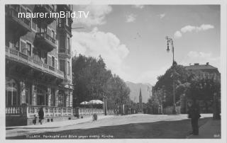 Parkhotel + evangel. Kirche - 8. Mai-Platz - alte historische Fotos Ansichten Bilder Aufnahmen Ansichtskarten 