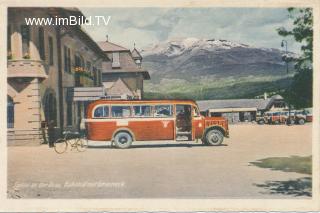 Am Bahnhof - alte historische Fotos Ansichten Bilder Aufnahmen Ansichtskarten 