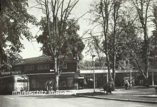 Warmbad Villach, Eingang zum Thermalfreibad - Oesterreich - alte historische Fotos Ansichten Bilder Aufnahmen Ansichtskarten 