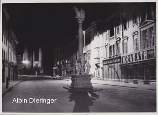 Villach Hauptplatz, Nachtansicht - Kärnten - alte historische Fotos Ansichten Bilder Aufnahmen Ansichtskarten 