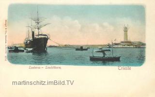 Triest, Leuchtturm im Hafen  - Europa - alte historische Fotos Ansichten Bilder Aufnahmen Ansichtskarten 