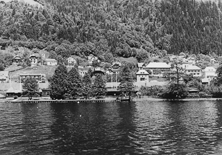 Sattendorf vom See - Villach Land - alte historische Fotos Ansichten Bilder Aufnahmen Ansichtskarten 