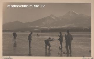 Eisstockschießen am Faakersee - Oesterreich - alte historische Fotos Ansichten Bilder Aufnahmen Ansichtskarten 