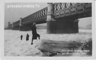 Eisstoss  bei der Reichsbrücke - Wien - alte historische Fotos Ansichten Bilder Aufnahmen Ansichtskarten 