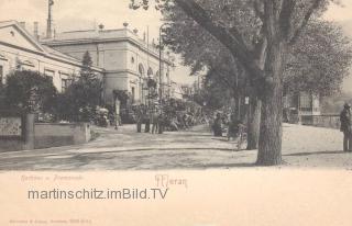 Meran, Kurhaus und Promenade - Europa - alte historische Fotos Ansichten Bilder Aufnahmen Ansichtskarten 